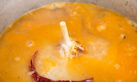 чеснок в рисе