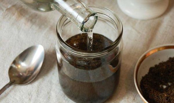 Подмор пчелиный настойка на спирту, водке. Рецепт применения