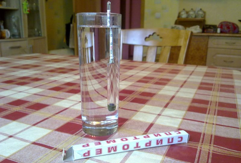 Измерение крепости браги спиртометром