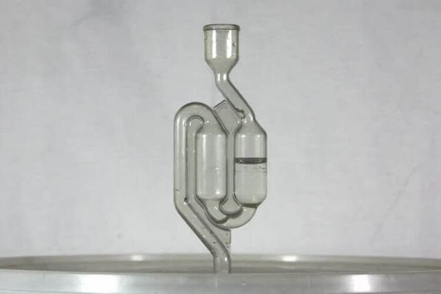 Фруктовая брага не хочет бродить или остановилась