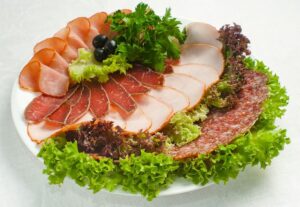 Мясная тарелка